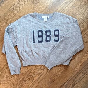 Altar'd State Heather Gray Sweater